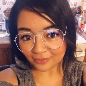 Meet your Posher, Rosy martinez